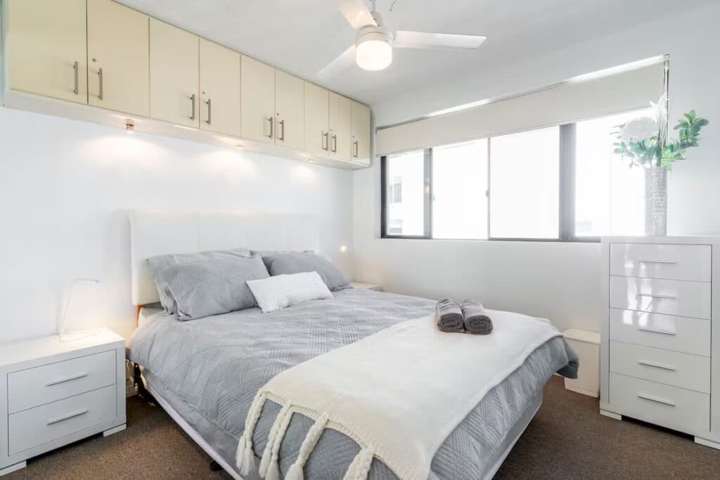 Comfy Apt w/Pool, BBQ, Close to the Beach/Cafes - Image 1