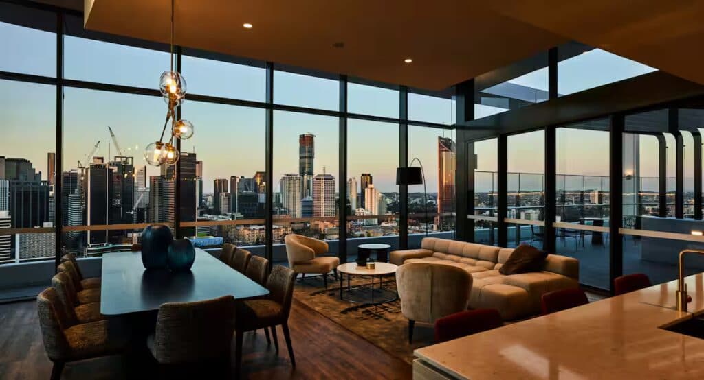 Dazzling City Views + Heart of City Excitement - Image 1