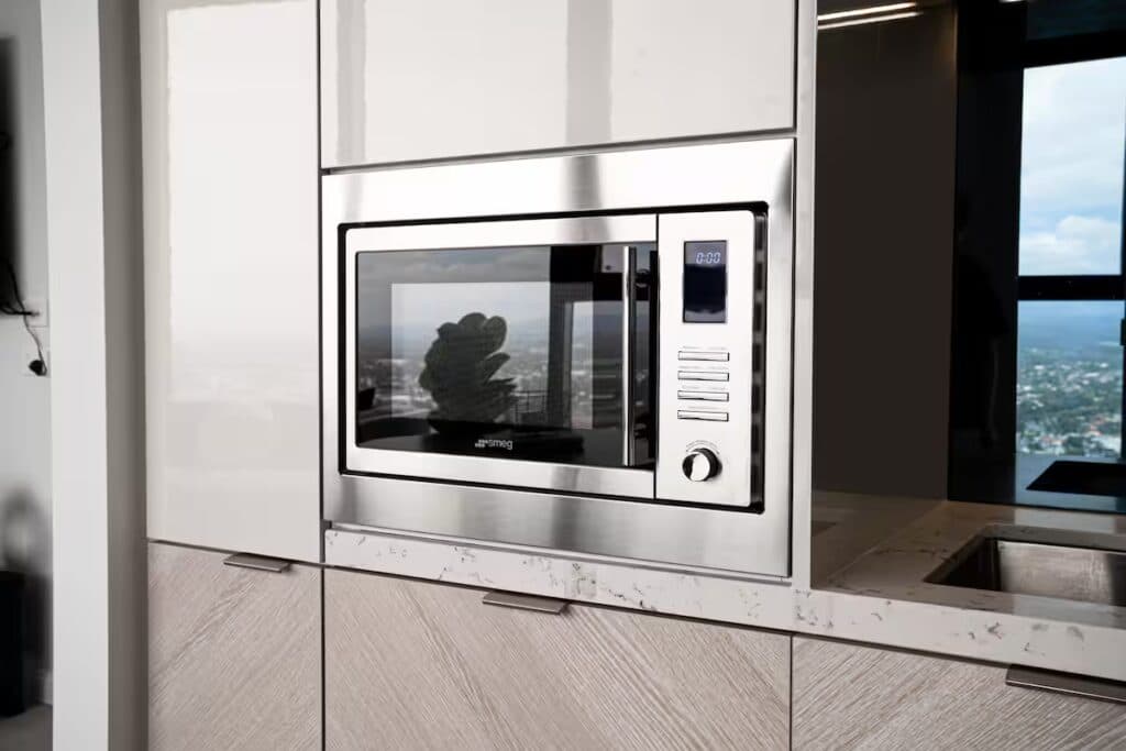 Breathtaking Ocean Views 1BD+Amazing Facilities! - Image 9