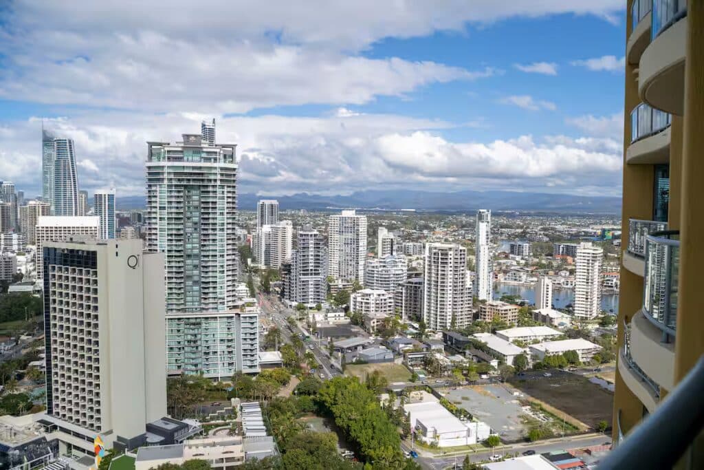 Panoramic Ocean Views + Fantastic Facilities - Image 2